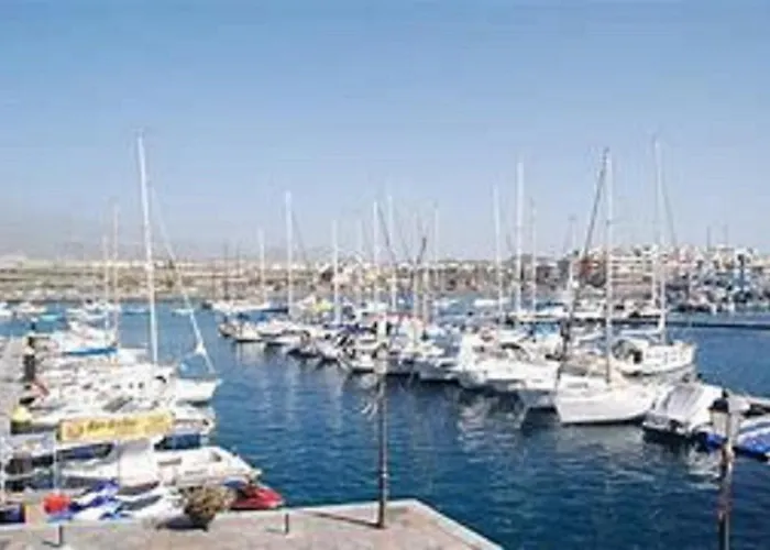 Apto Costa Del Silencio Con Piscina Y Wifi Appartement